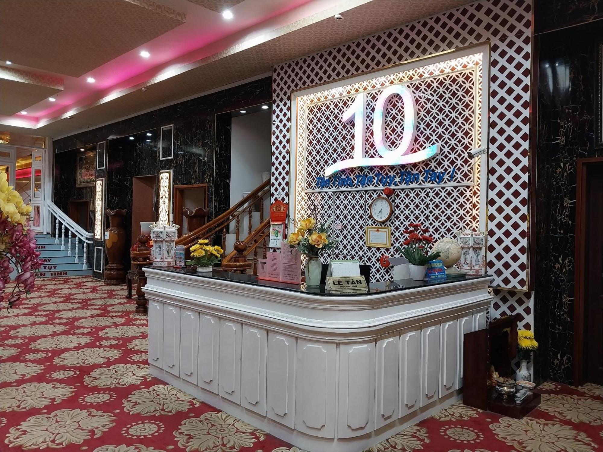 Nhat Quy Hotel Tay Ninh ภายนอก รูปภาพ