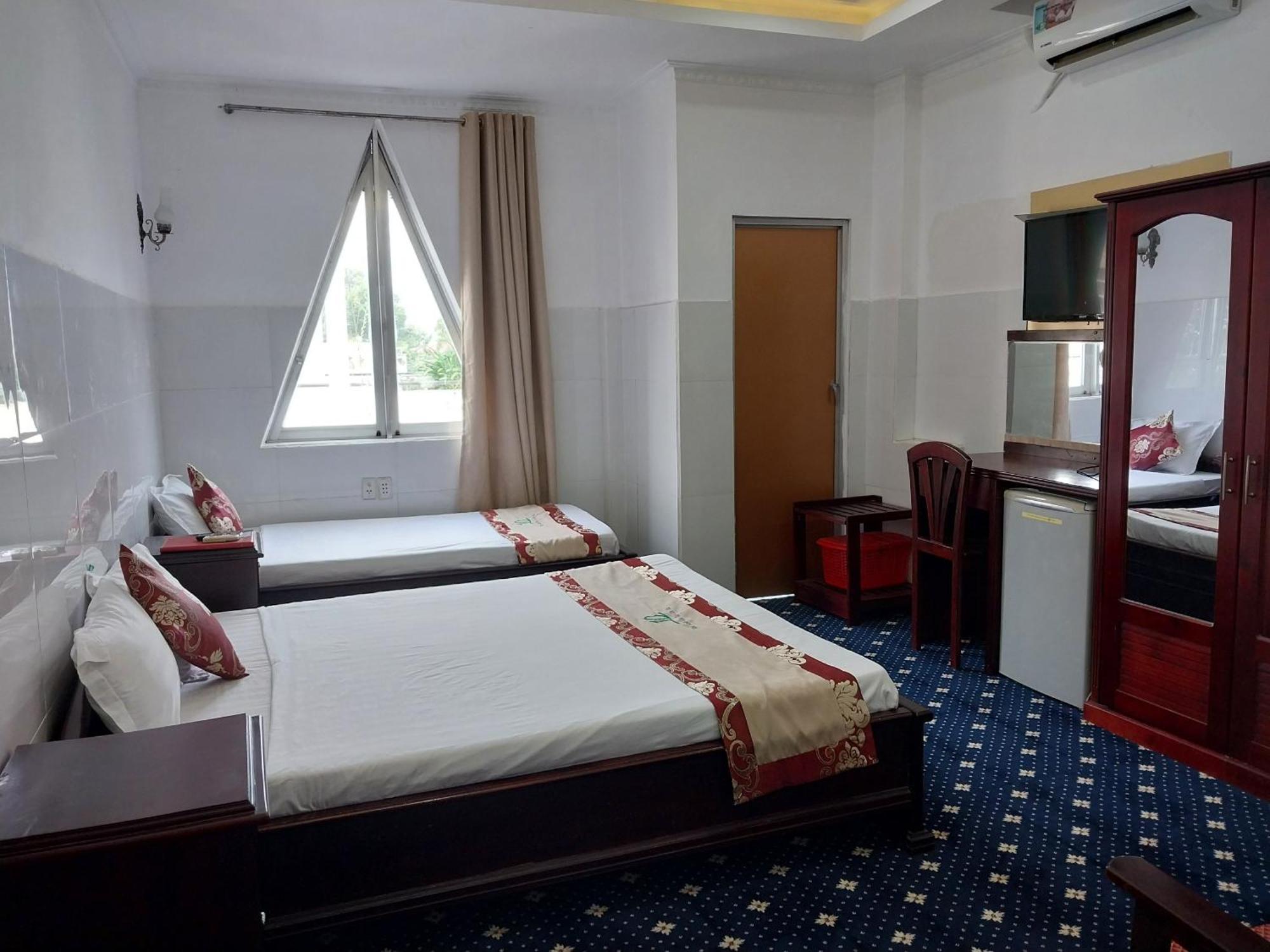 Nhat Quy Hotel Tay Ninh ภายนอก รูปภาพ