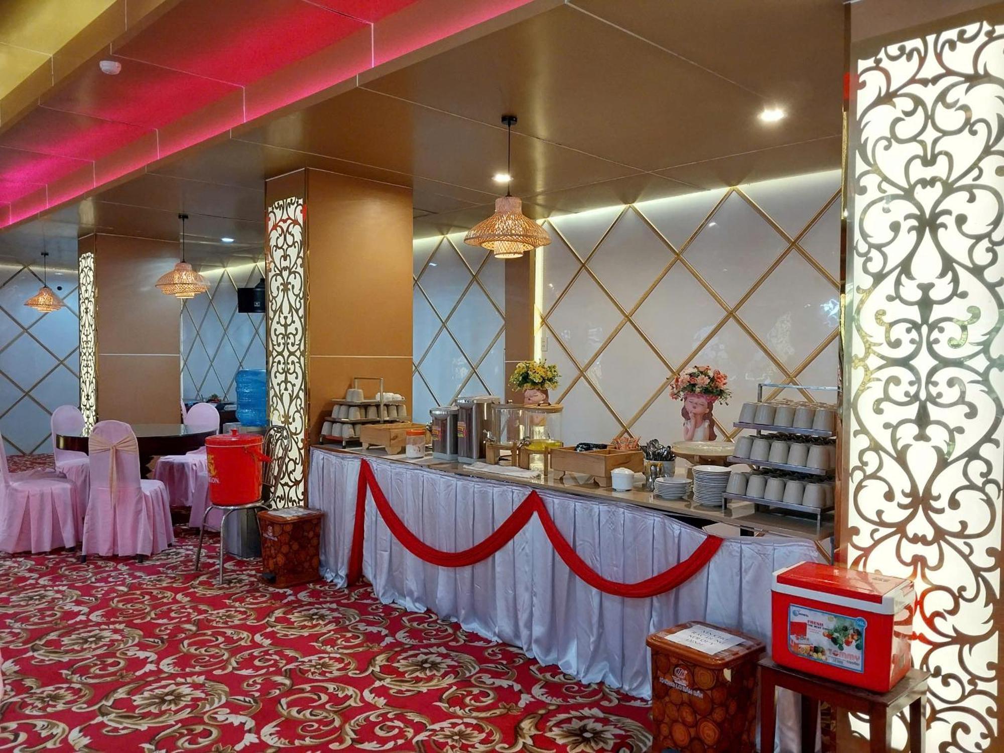 Nhat Quy Hotel Tay Ninh ภายนอก รูปภาพ