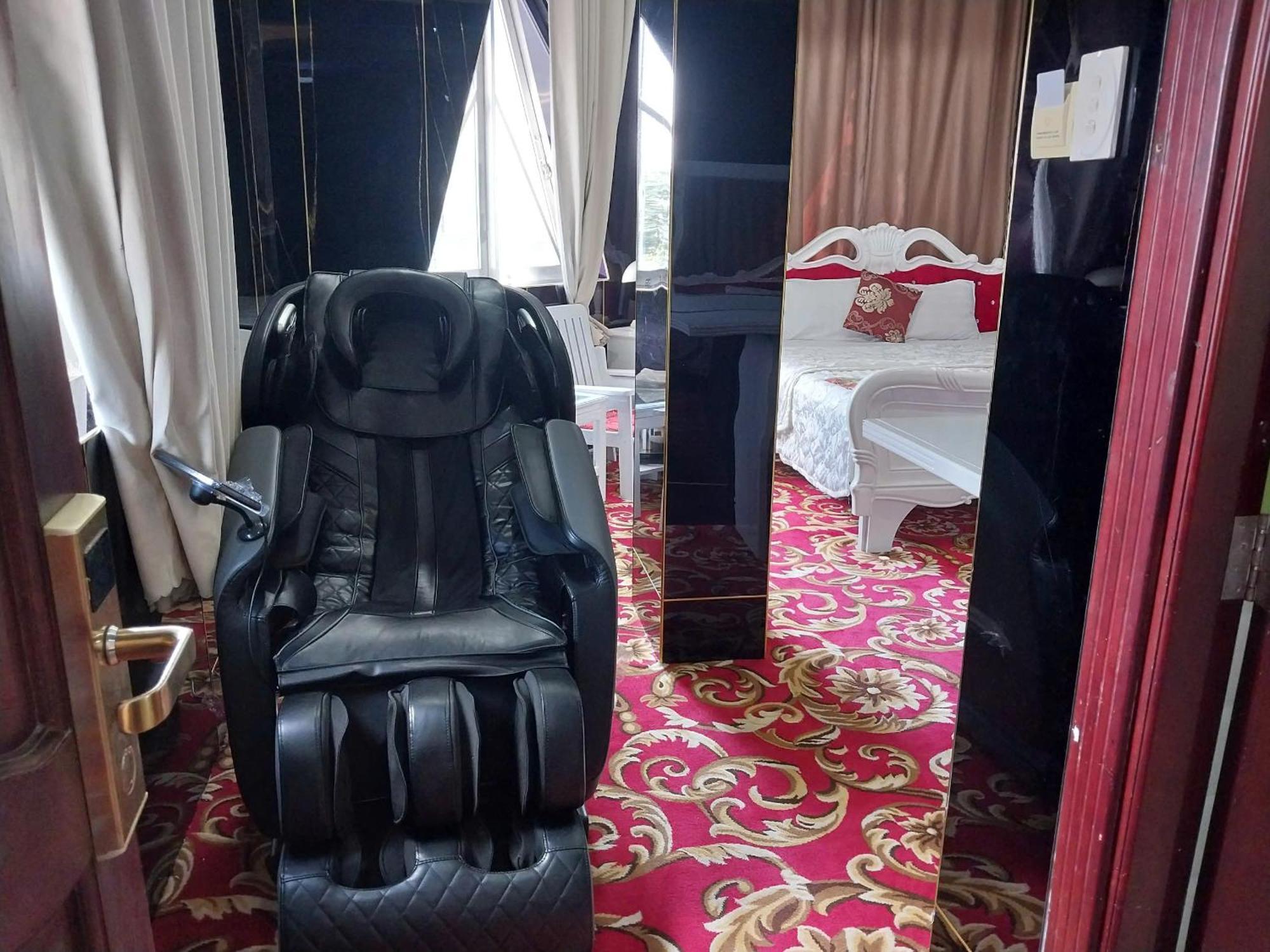 Nhat Quy Hotel Tay Ninh ภายนอก รูปภาพ